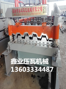 750-936雙型號樓承板裝備